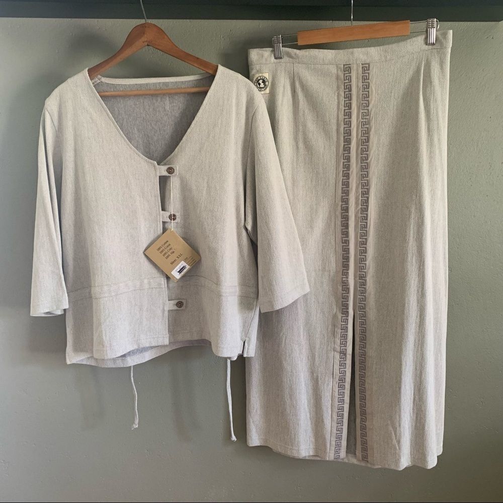 The Earth Collection 2 piece suit skirt